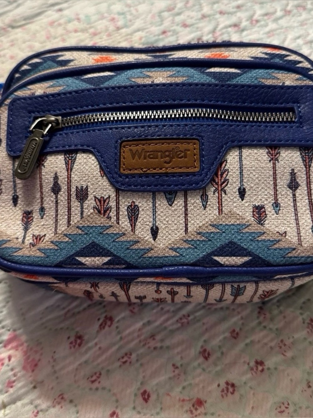 Wrangler Blue and Cream Aztec Cosmetic Case with Brown Trim